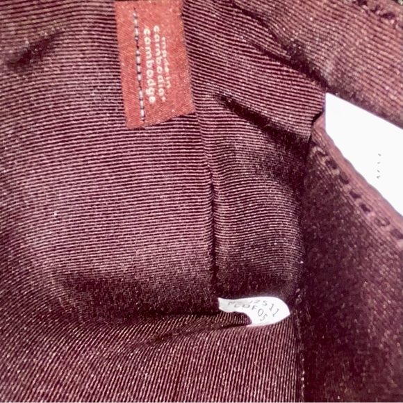 Coach leather 🍒 Cherry print wristlet New - Picture 9 of 12